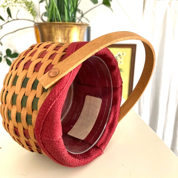 Signed 2003 LONGABERGER Caroling Basket w/ Woodcrafts Lid - Picture 5 of 10